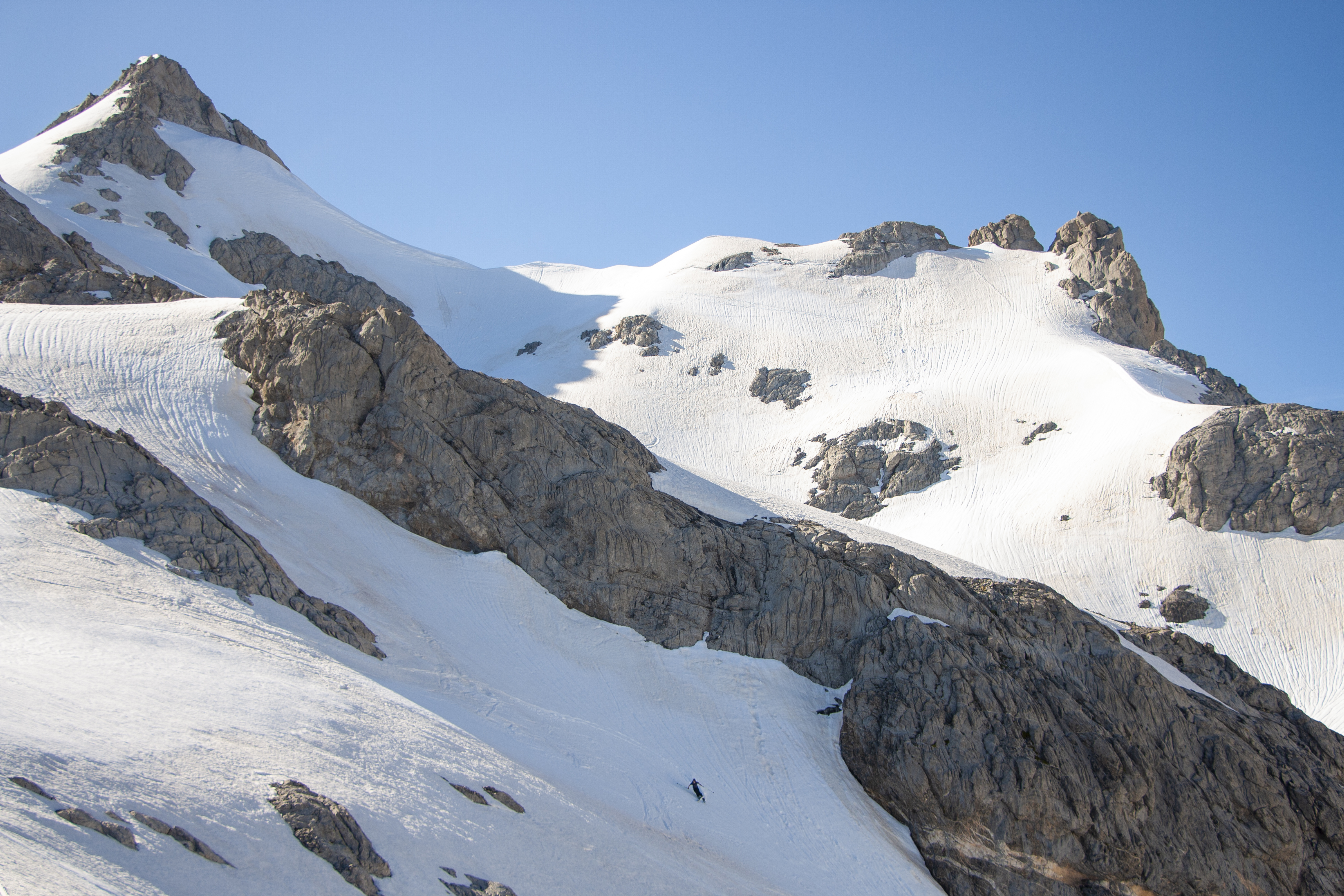 1049528.jpeg 1049528.jpeg