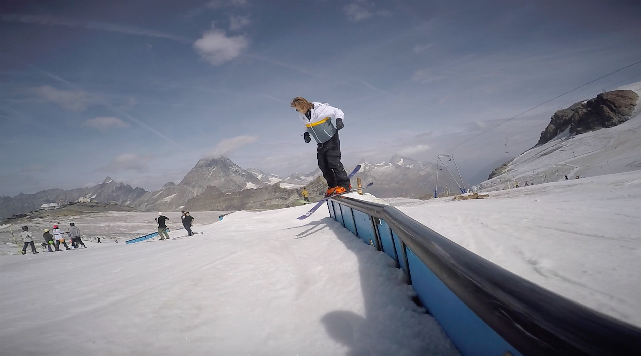 877372.png 877372.png