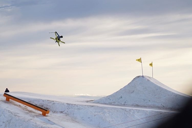 978707.jpeg 978707.jpeg