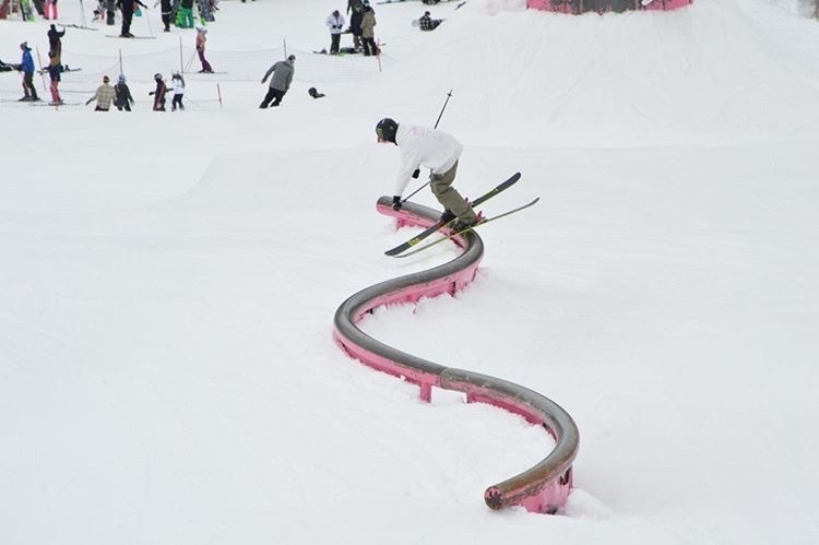 978709.jpeg 978709.jpeg