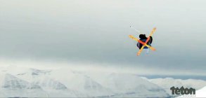 Behind The Line ? Iceland Air 