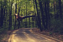 Levitation Project: Pictures of People Lying Down in Midair 