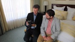 Shooting Portraits of Two Celebrities in 3 Minutes Inside a Hotel Room 