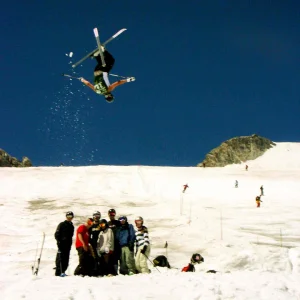 Crooked back over team