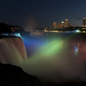 Charlie is soooo artsy right now