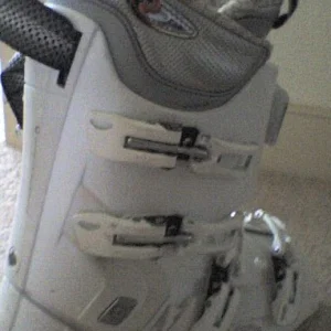 Scratch boots for sale