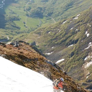Lars skiing at dalsnibba
