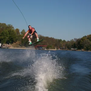 Wakeboarding heelside