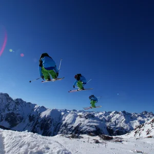 Yeah this kicker is so sick