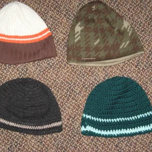 Some hats for thread