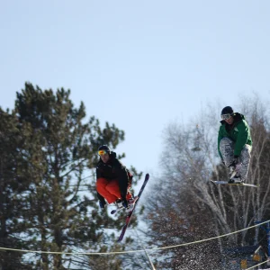 Side by side mute grab