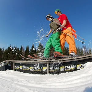 Flatdown with my friend, ski's crossed