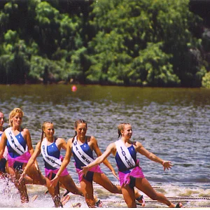Water skiing backwards