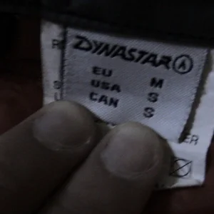 Size small dynastar pants