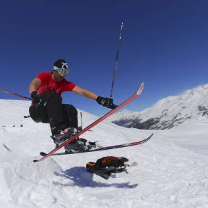 Cross ski grab.