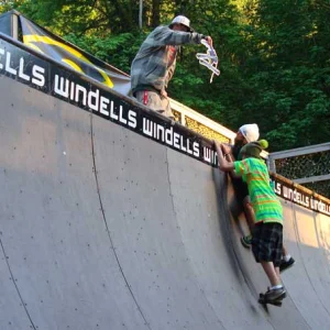 Windells Camp Prize Giveaway