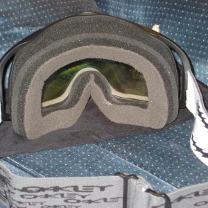 Matte Black/HI Yellow Back