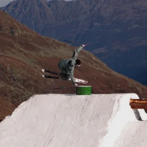 Hand plant 3 in kaunertal