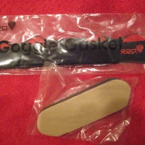 Goggle gasket and xtra pads