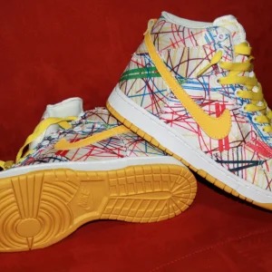 Nike Dunks RARE  (Size 10)