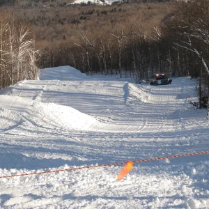 Snow Ctas sculpting Tyro, opening soon!