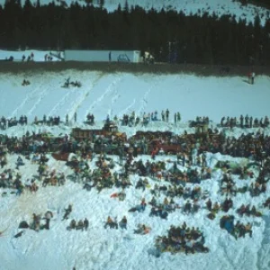 Ravinos party in the 80's