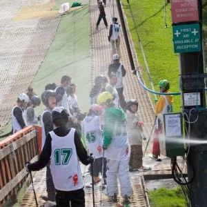 Cooling down at the farmer's jam