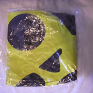 Skull candy beach ball