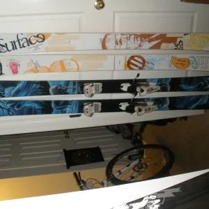 179 LL2 next to 171 anthems