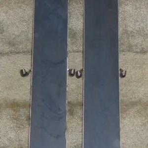 Ninthward First Blood 180 w/ Rossi Axial2 Freeride 150s