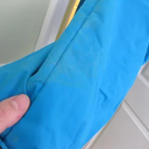 Small leg cuts on orage