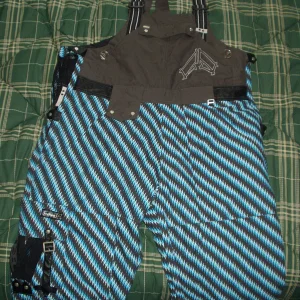 Outerwear - 13 of 16