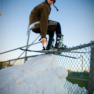 Tailpress on fence