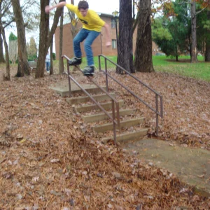 My right arm looks 4 feet long