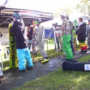 Lot of young ski and snowboarders at pac sun rail jam