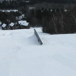 Gulch up rail