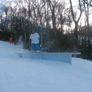 Me skiing