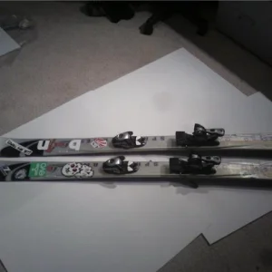 151cm salo skis