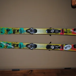 Skis for sale