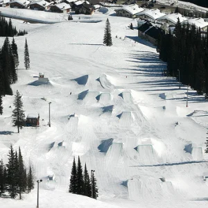 Stomp grount train park