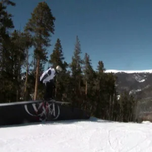 Fish-eye a-frame tail pressin'