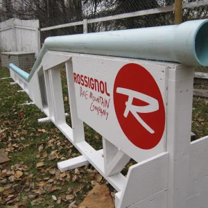 Double kink rail with Rossignol sticker 2