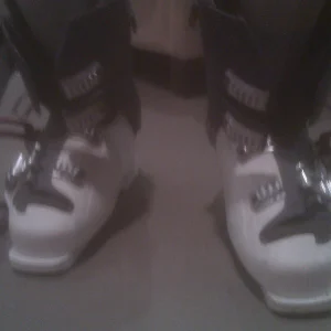 More detailed pics of boots