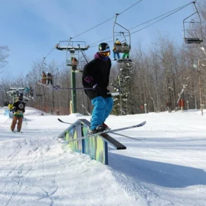 Dropping the ski for front 2 out