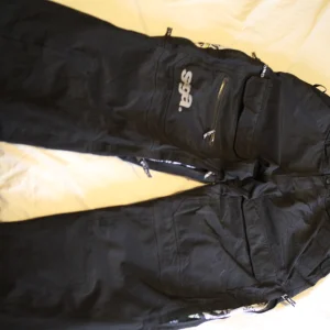Saga pants