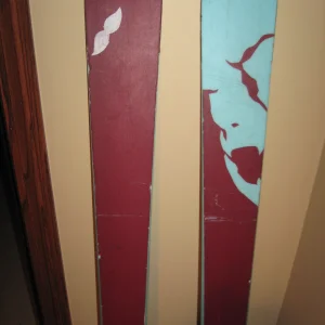 Old skis