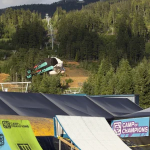 The Camp of Champions - The Launcher - 4 of 15