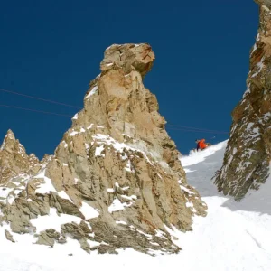Charging Lower Pinnacles