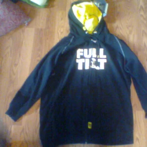 team size full tilt sweatshirt