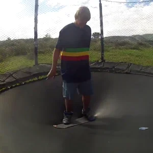 Plain. Clothes: Summer trampin'